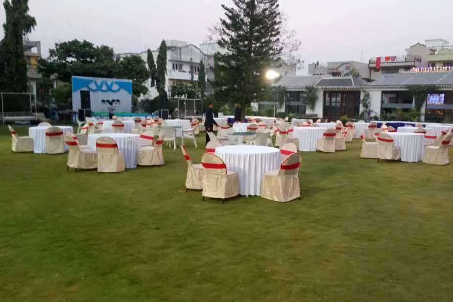 Hotel Paras Mahal